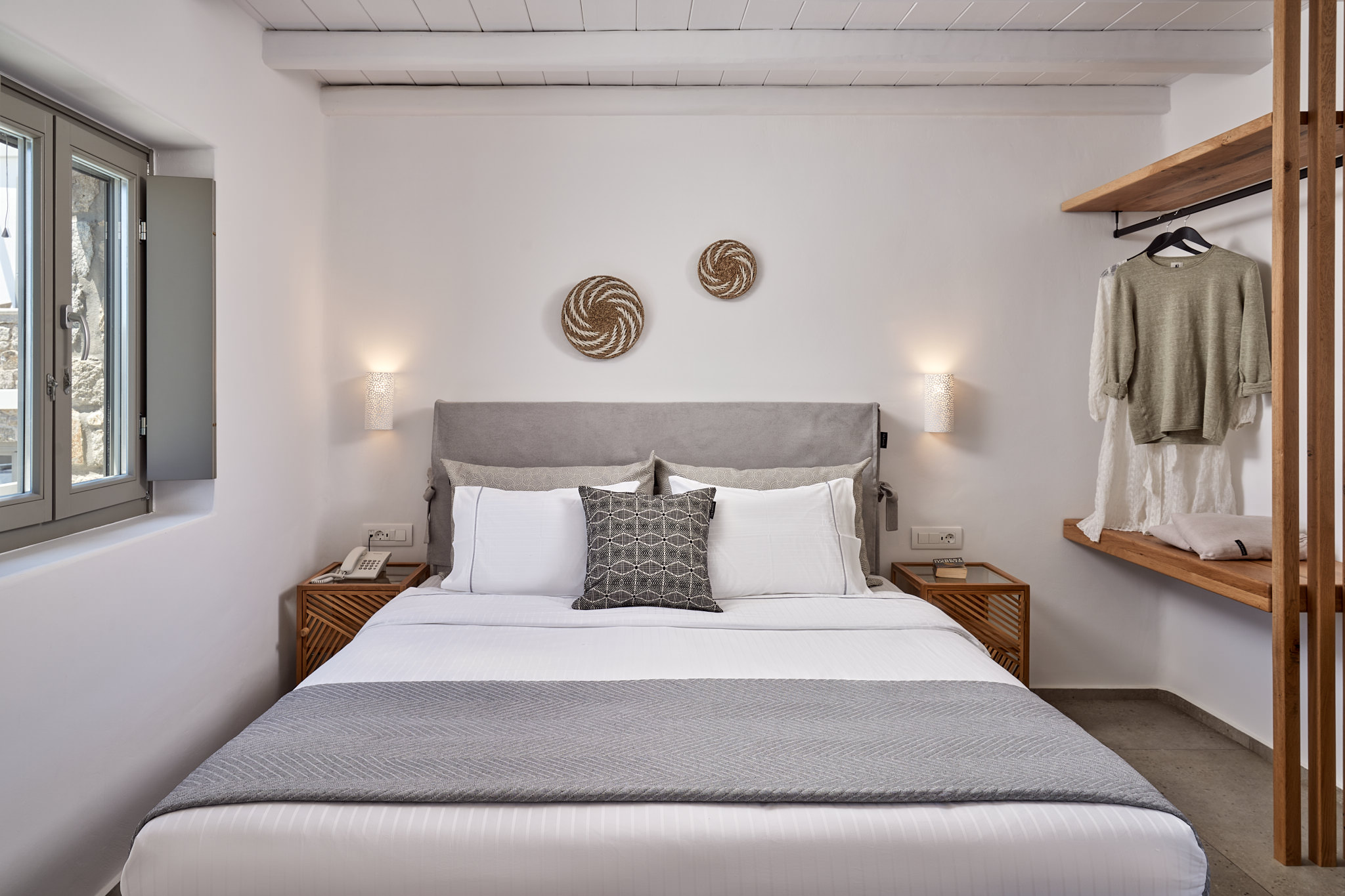 SB_ionic suites_web size_17