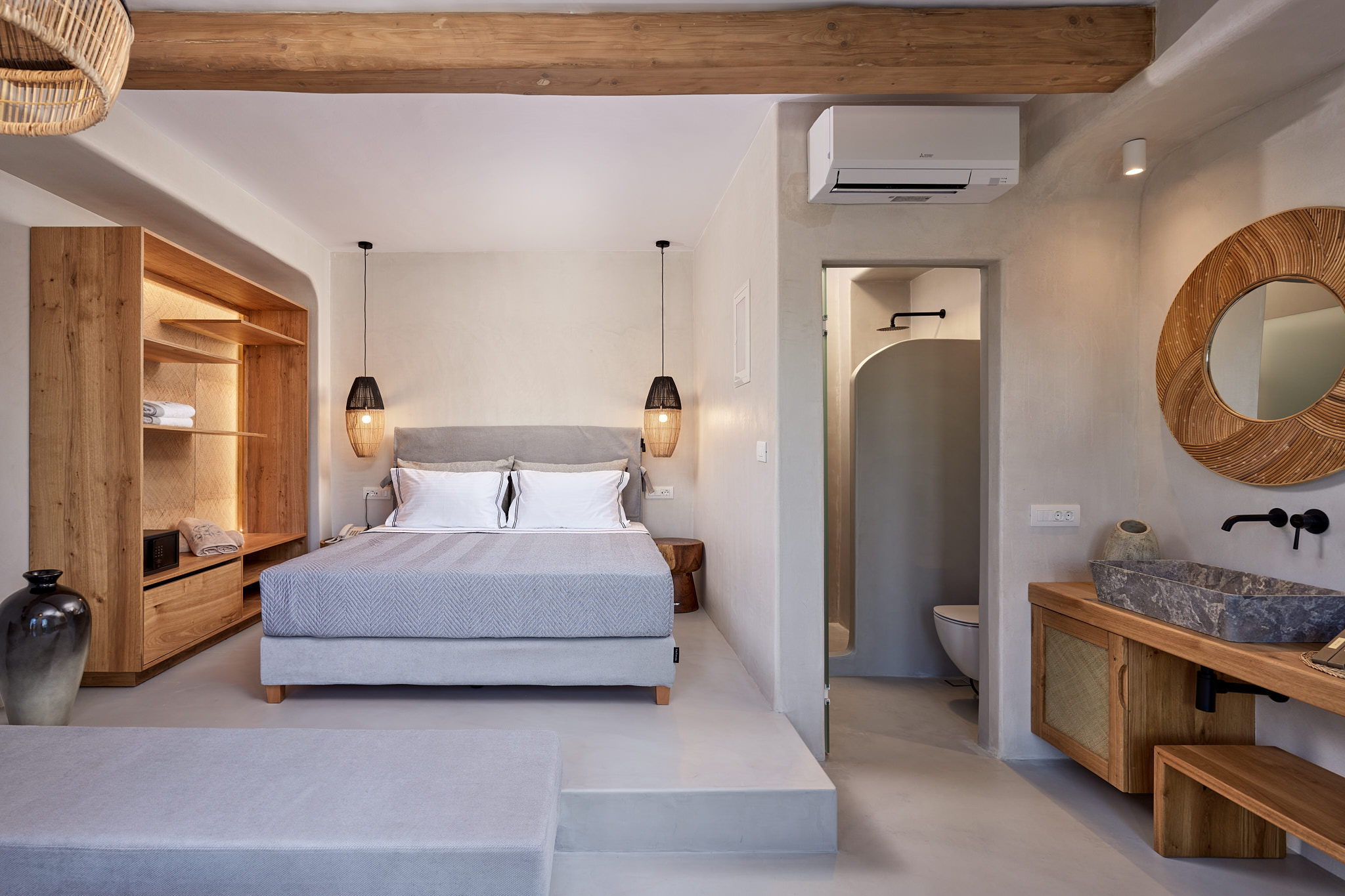 SB_ionic suites_web size_39